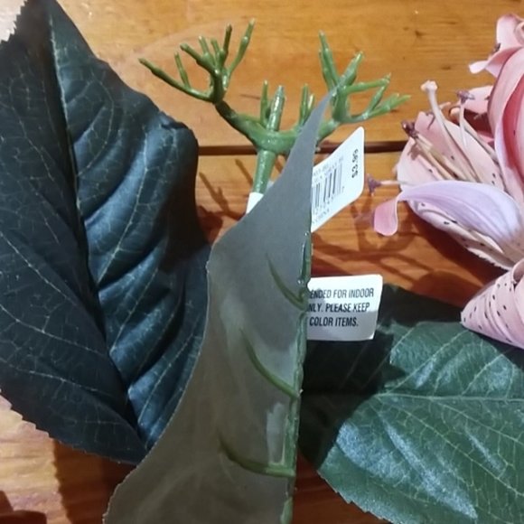 Faux Flower bundle Lily rose hydrangea Floral Red - Picture 3 of 8